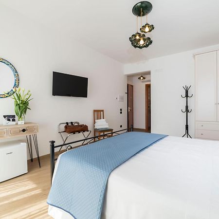 B&B Palazzo Pinto 2 Vietri 외부 사진