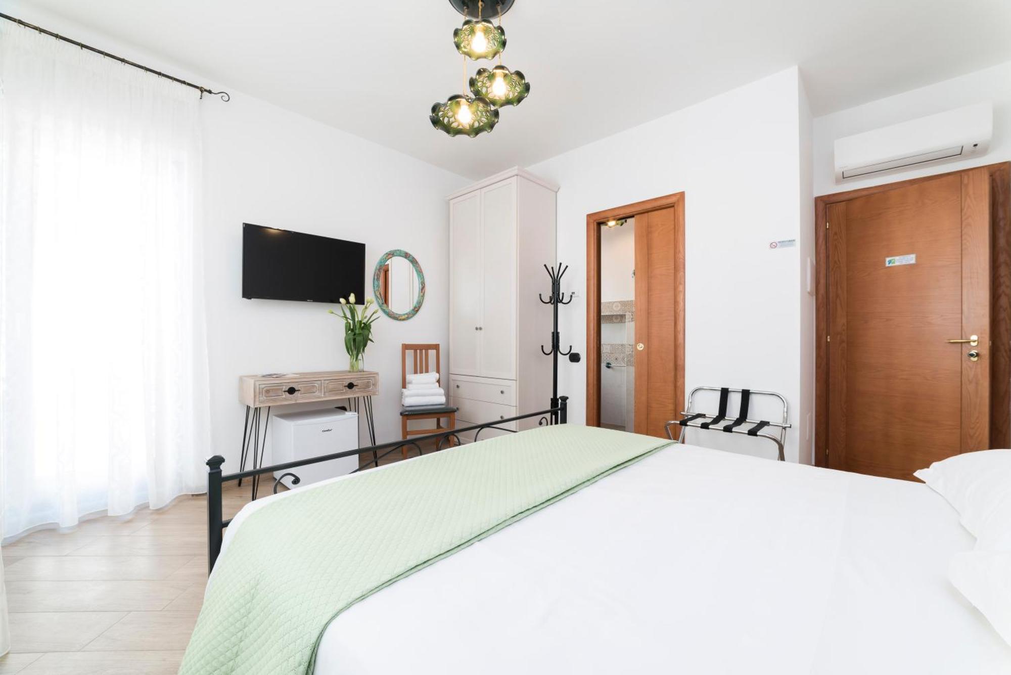 B&B Palazzo Pinto 2 Vietri 외부 사진