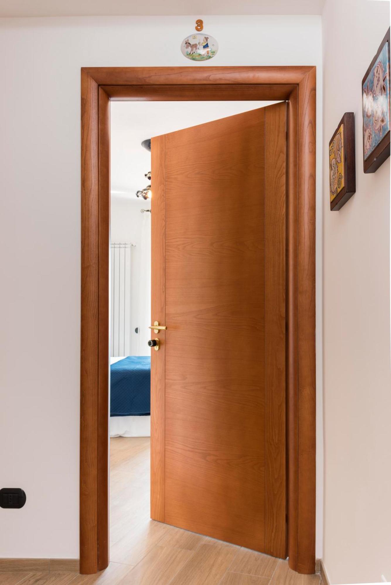 B&B Palazzo Pinto 2 Vietri 외부 사진
